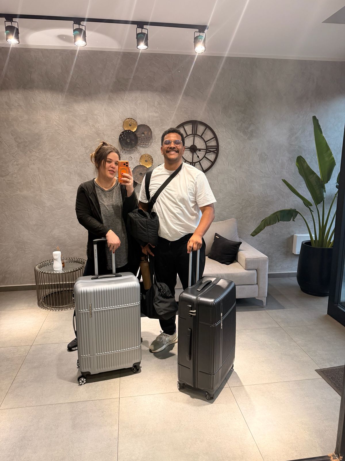Digital nomad couple travelling